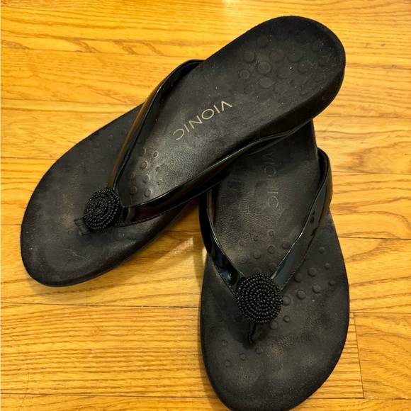Vionic Black Flip Flops Sz 8W - Picture 4 of 5